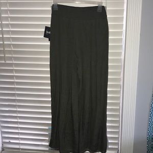 Comfortable/loose beachy pants